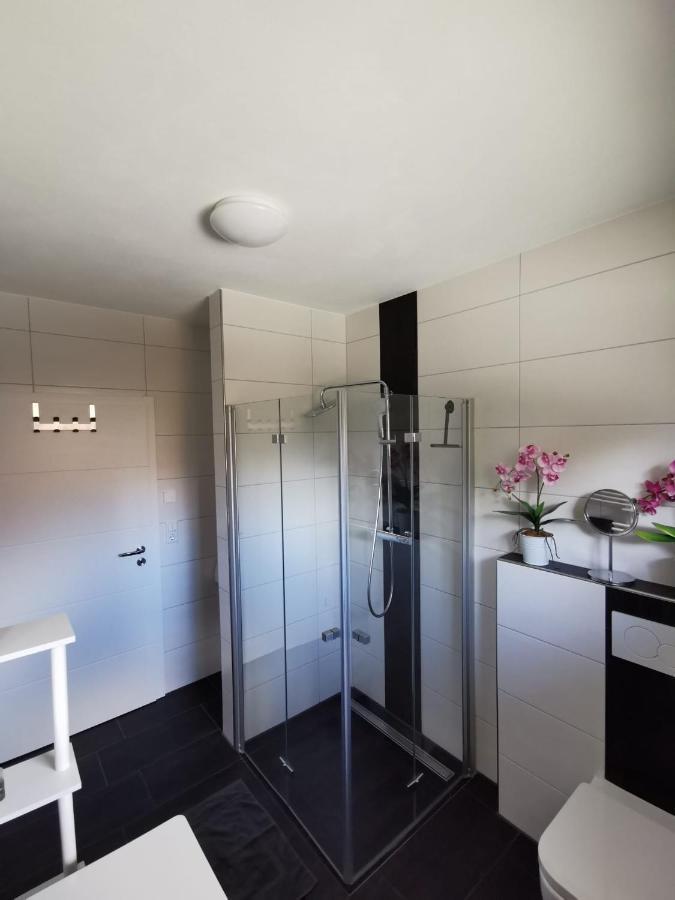 Ferienwohnung Am Dock Apen Exterior foto